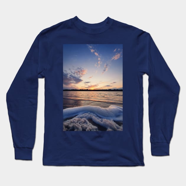 foamy shore Long Sleeve T-Shirt by psychoshadow